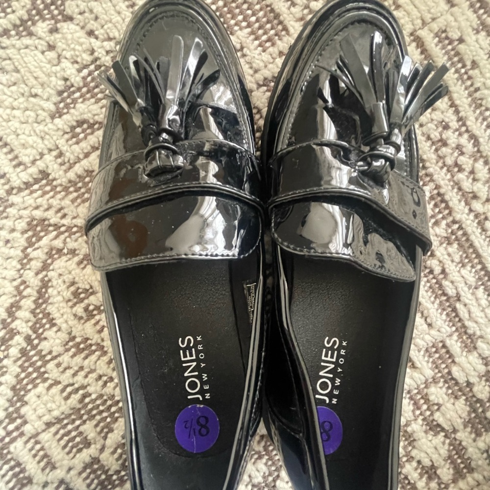Jones New York Women's Glossy Black Tassel Loafers